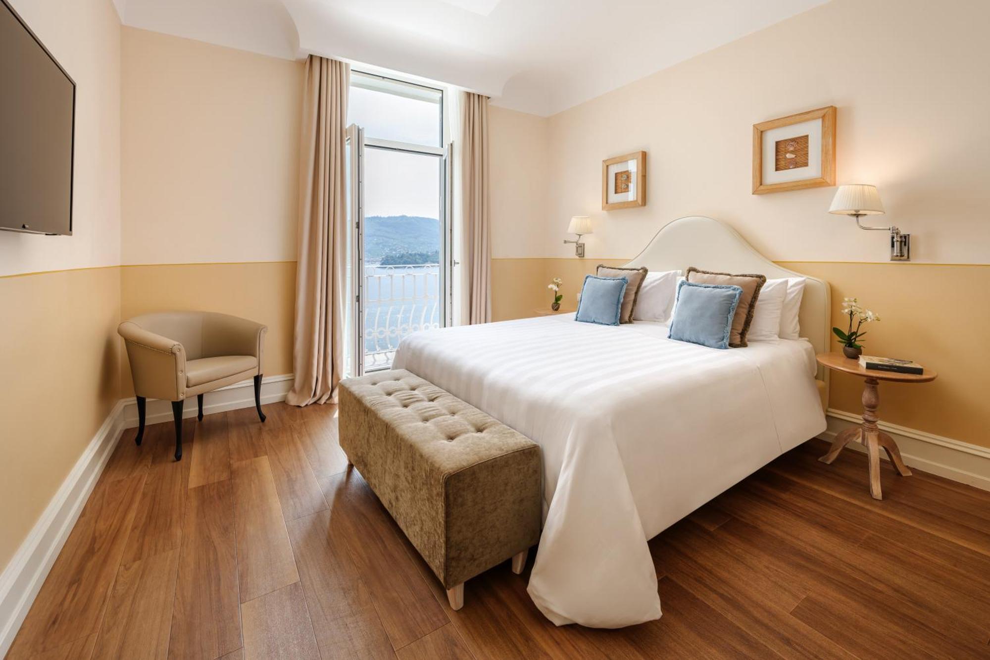 Grand Bristol Resort, By R Collection